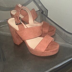 Urban Outfitters Suede Platform Sandals size 39
